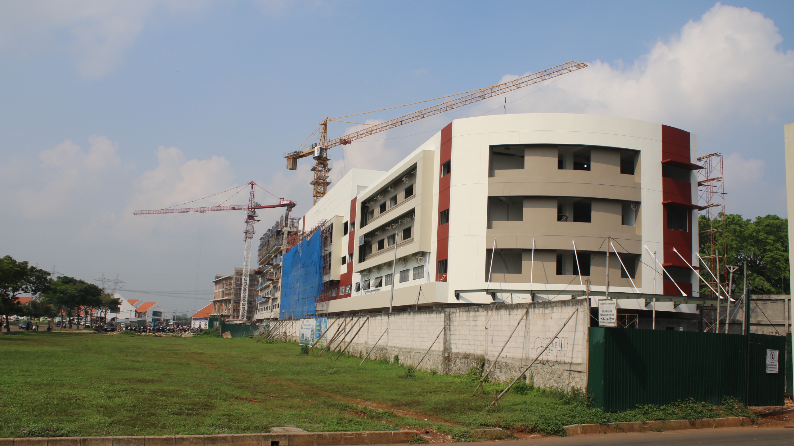 Gedung EGB New